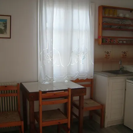 Hassouri Vasso * Nausa